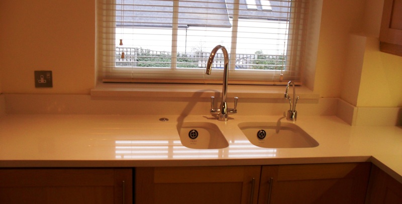 Quartz Worktops With Under Mounted Sink